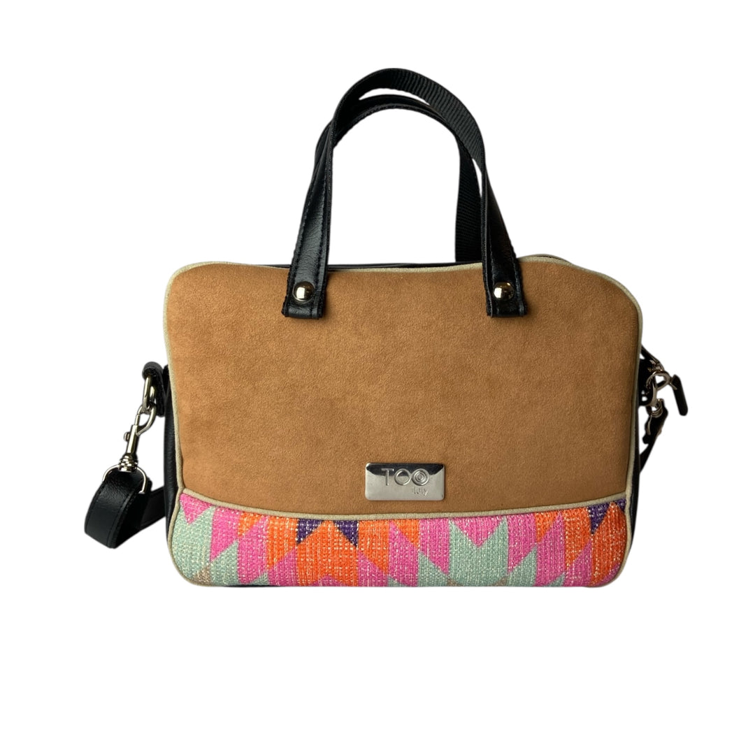 Camera Bag borsa con struttura morbida a mano e tracolla in pelle vegan e interno foderato in cotone wax