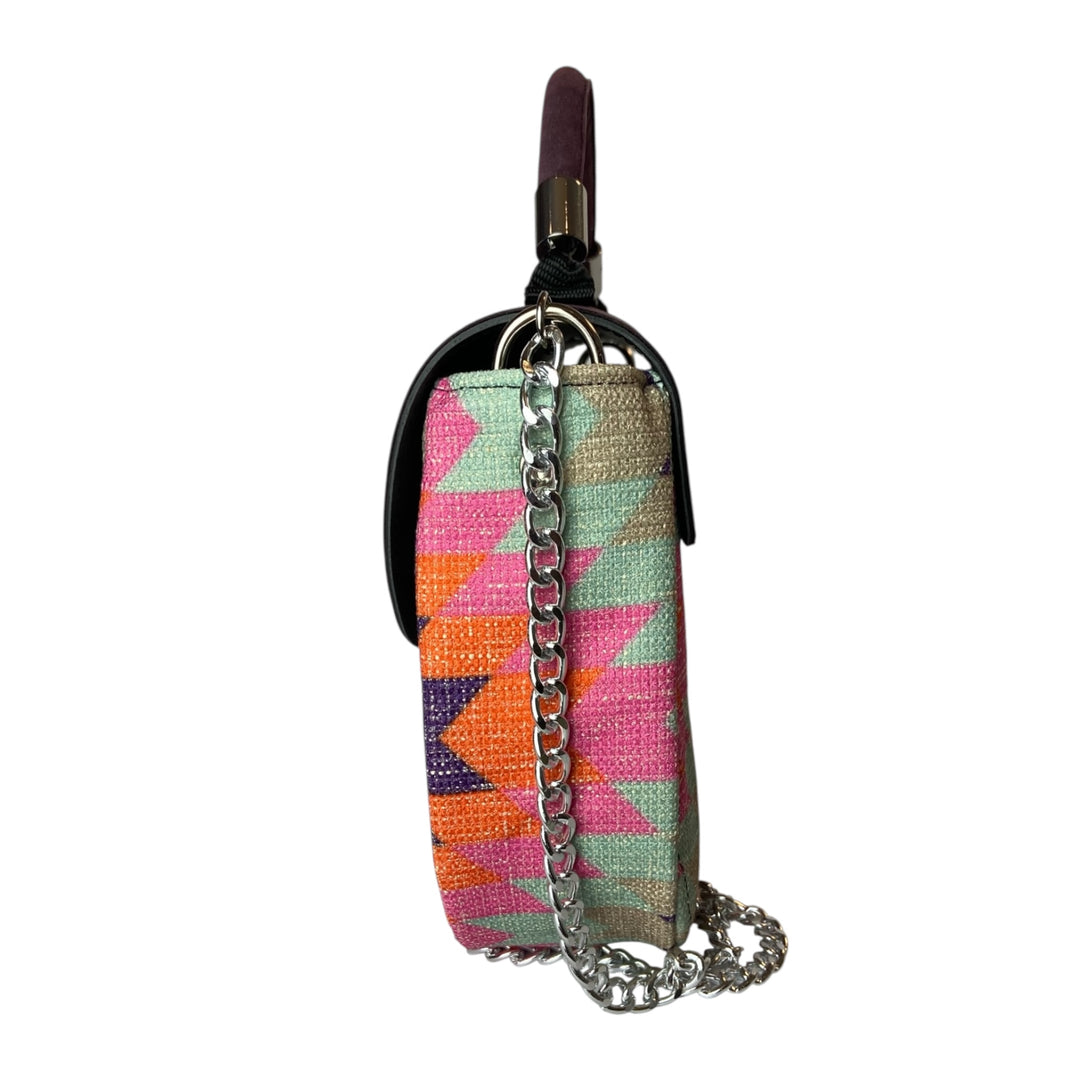 Everyday, borsa donna a mano e tracolla con struttura semirigida in pelle vegana e alcantara, interno foderato in cotone wax