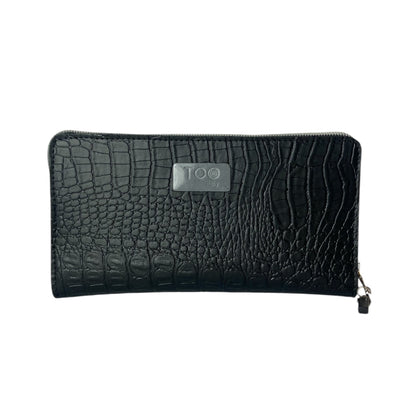Portafoglio donna PVC e pelle vegan, con tasca interna con cerniera e scomparti per carte. Chiusura con zip, disponibile in due misure