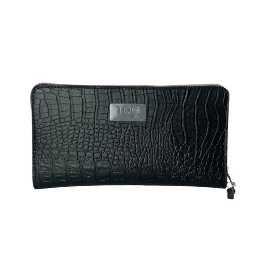 Portafoglio donna PVC e pelle vegan, con tasca interna con cerniera e scomparti per carte. Chiusura con zip, disponibile in due misure
