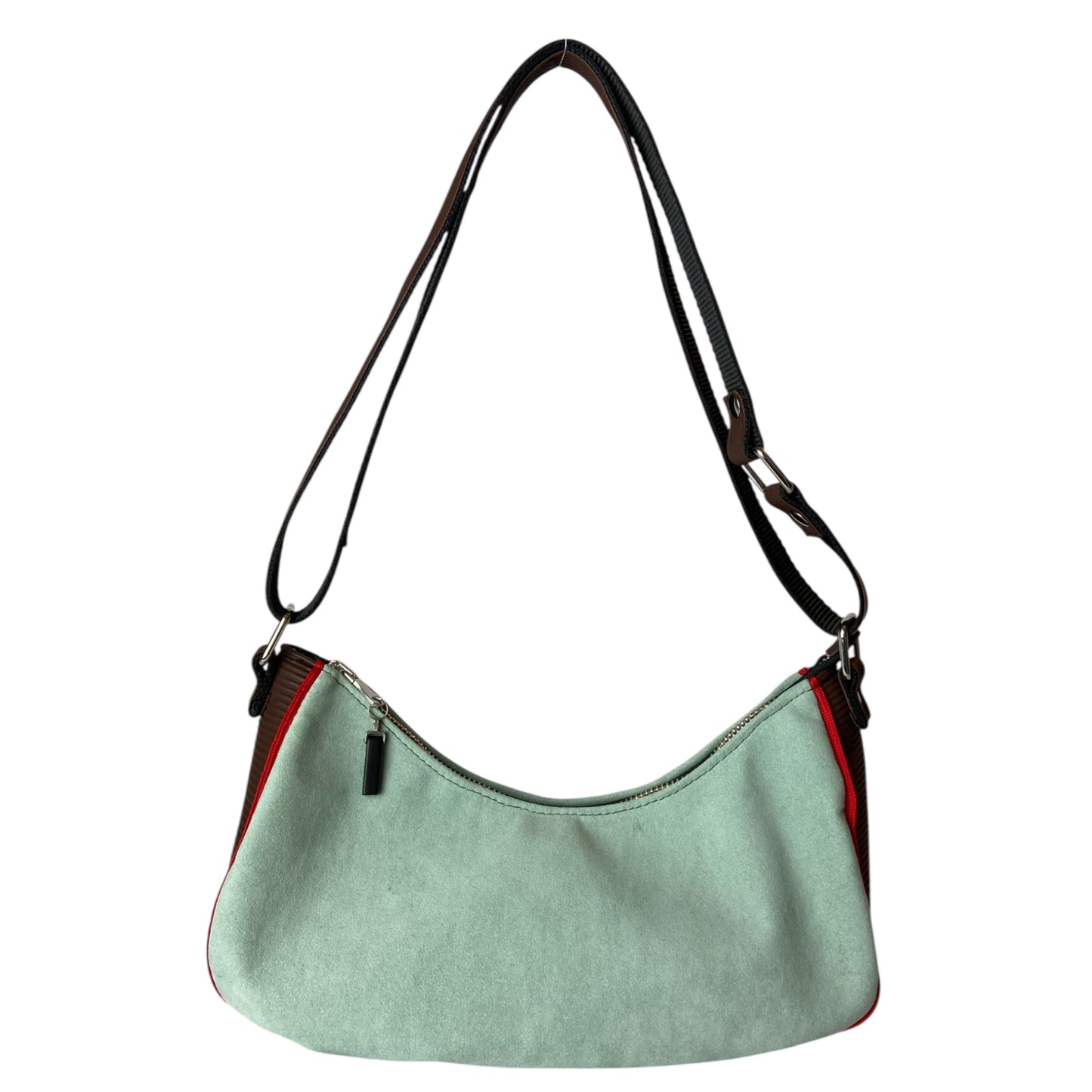 Vivienne, una tracolla elegante e sostenibile , ideale per ogni occasione, con il fascino inconfondibile del Made in Italy