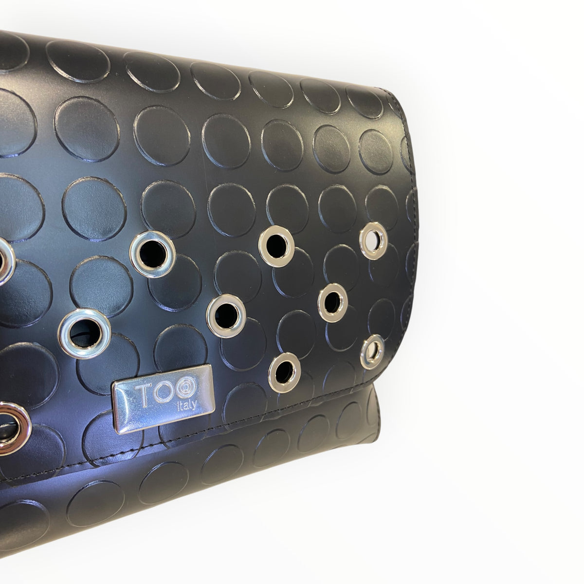 Clutch Maxi nera con pattina decorata e logo TOOitaly