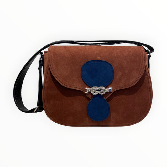 Borsa a tracolla Everyday Mattone TOOitaly con dettaglio frontale in Alcantara blu.