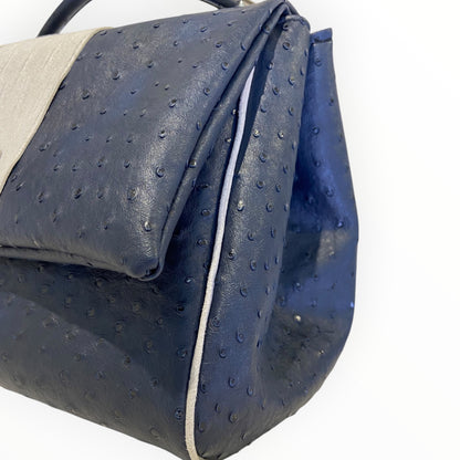 Dettaglio Alcantara ghiaccio borsa Miura Maxi