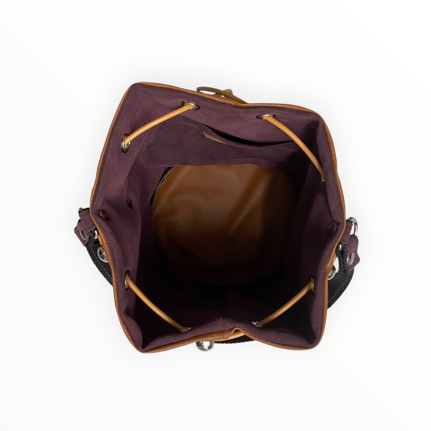  Interno borsa secchiello Tooitaly rivestito in Alcantara

