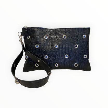 Pochette TOOitaly nera in pelle artificiale effetto coccodrillo con occhielli metallici