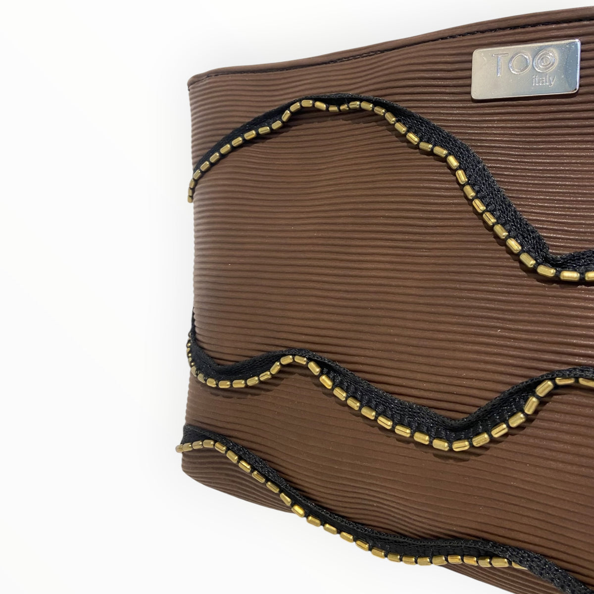 Pochette da polso marrone TOOitaly con passamaneria e dettagli metallici bronzati