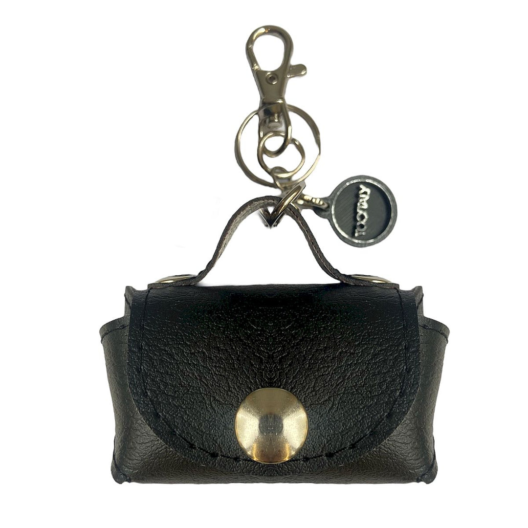 Micro borsa portachiavi TOOitaly, un accessorio artigianale realizzato con materiali vegan e cruelty-free. Perfetta come charms