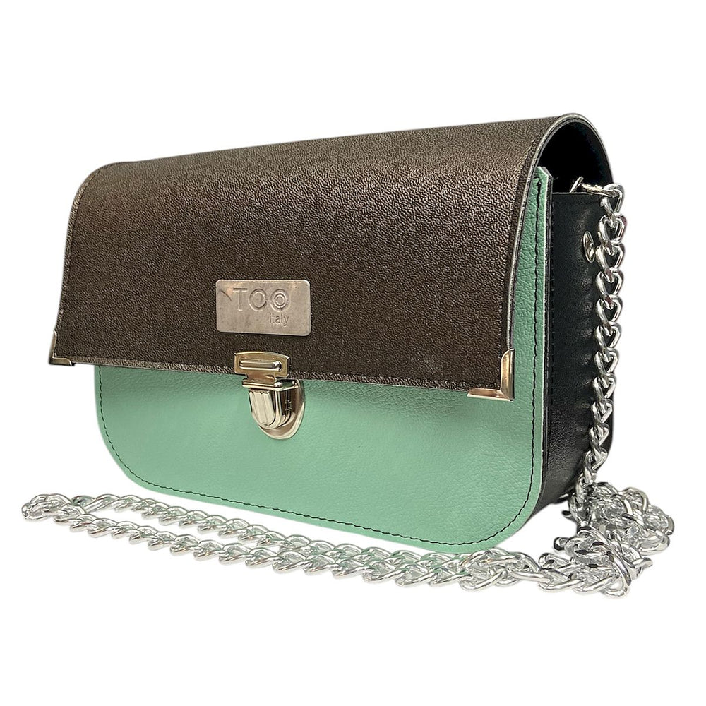 Chicca Maxi TOOitaly: Messenger Bag artigianale Made in Italy compatta in pelle artificiale con tracolla e dettagli in resina