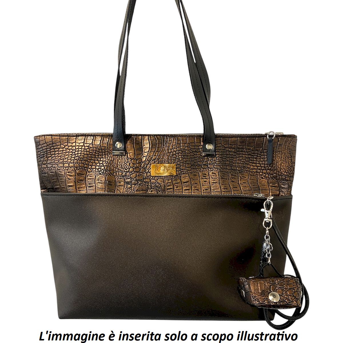 Micro borsa portachiavi TOOitaly, un accessorio artigianale realizzato con materiali vegan e cruelty-free. Perfetta come charms