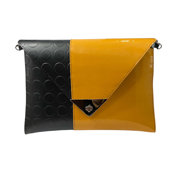 Borsa a mano e tracolla Clutch Maxi di TOOitaly, design compatto, struttura rigida in PVC rivestita in alcantara 100%
circolare o pelle ecologica