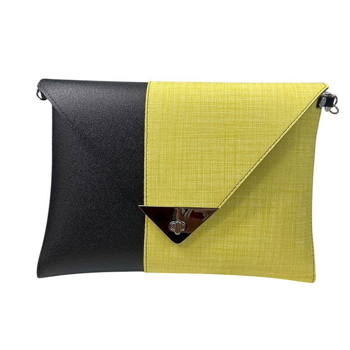 Borsa a mano e tracolla Clutch Maxi di TOOitaly, design compatto, struttura rigida in PVC rivestita in alcantara 100%
circolare o pelle ecologica