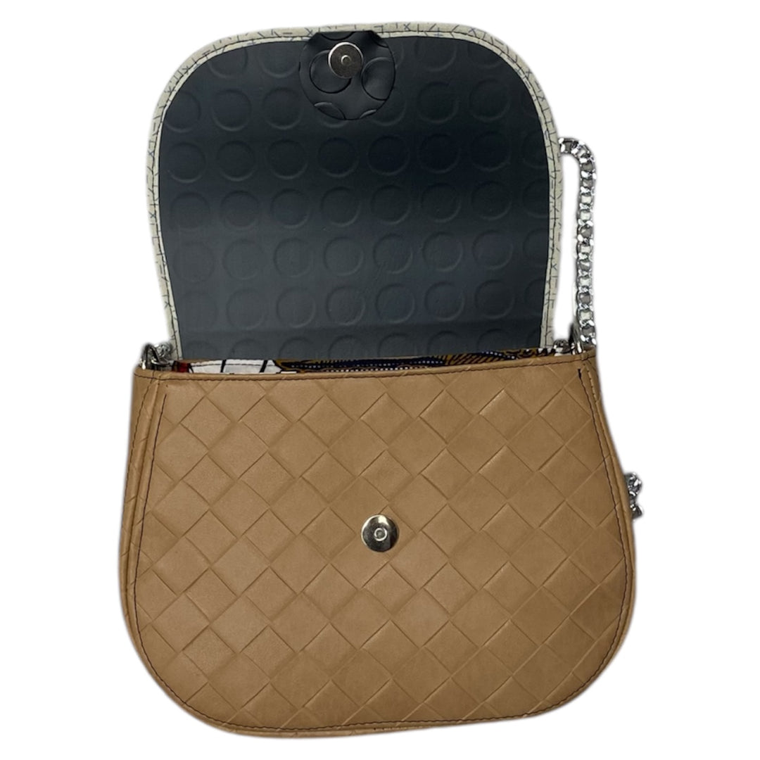 Everyday, borsa con struttura semirigida in pelle vegan intrecciata corda con bordo a contrasto in alcantara ghiaccio con stecchetta blu