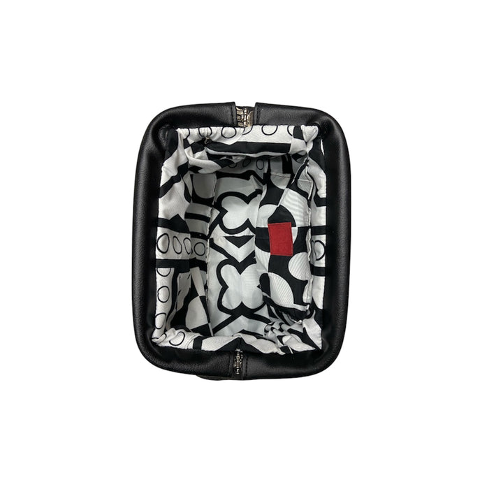 Fluffy Foglie - L’eleganza soffice e audace in una pouch interno