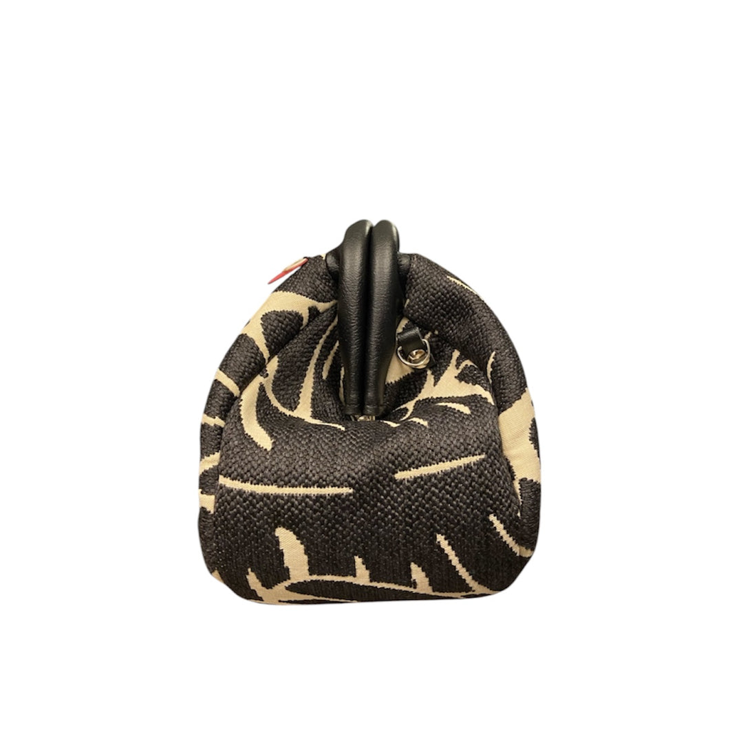 Fluffy Foglie - L’eleganza soffice e audace in una pouch lato