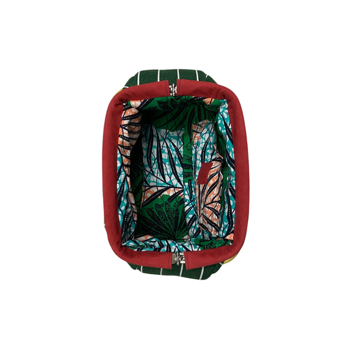 Fluffy Riga verde - L’eleganza soffice e audace in una pouch interno