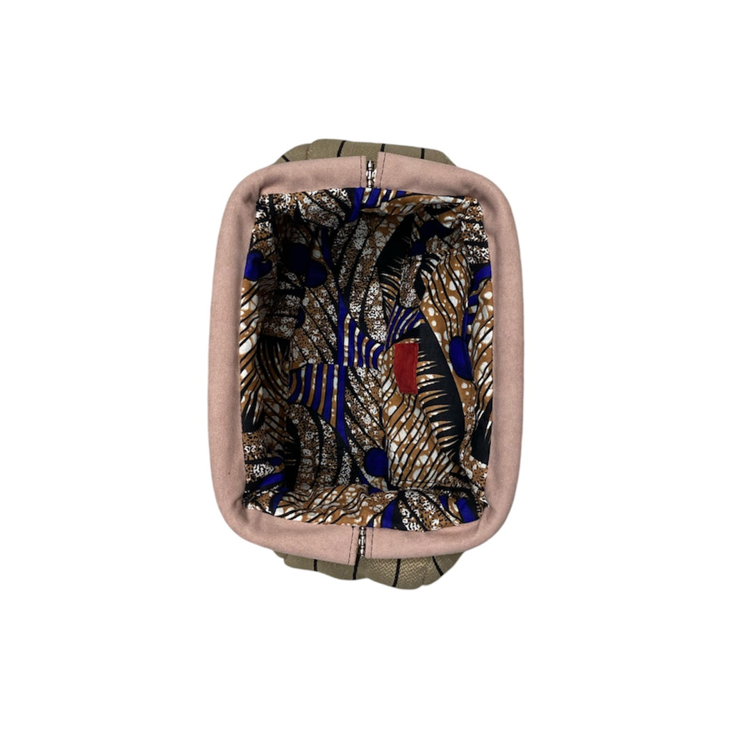 Fluffy Sabbia rosa righe - L’eleganza soffice e audace in una pouch interno