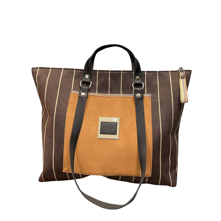 Shopper dallo stile contemporaneo, spaziosa e perfetta per ogni occasione, con un'anima eco-friendly