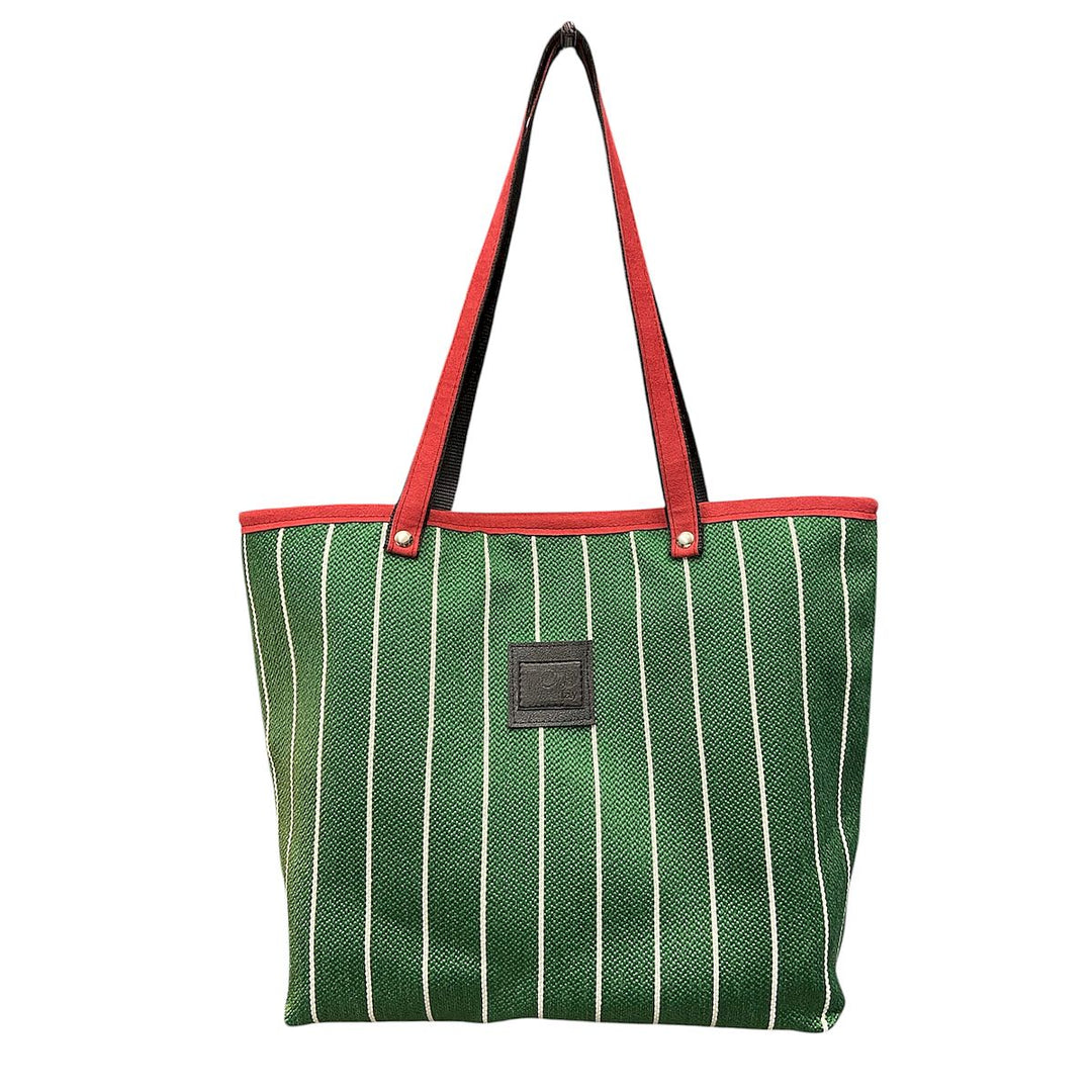 Tote : borsa a spalla artigianale in tessuti circolari e alcantara, con tasca interna con cerniera, chiusura calamitata e manici in Cordura riciclata