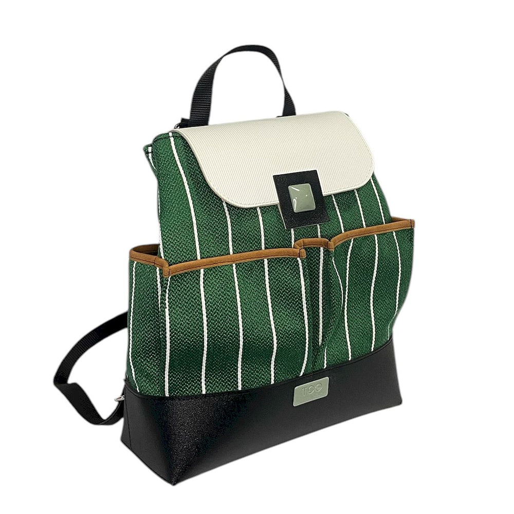 Tre Terzi Tasche, lo zaino donna firmato TOOitaly, perfetto per chi ama distinguersi con stile senza rinunciare alla funzionalità