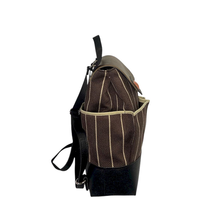 Tre Terzi Tasche, lo zaino donna firmato TOOitaly, perfetto per chi ama distinguersi con stile senza rinunciare alla funzionalità