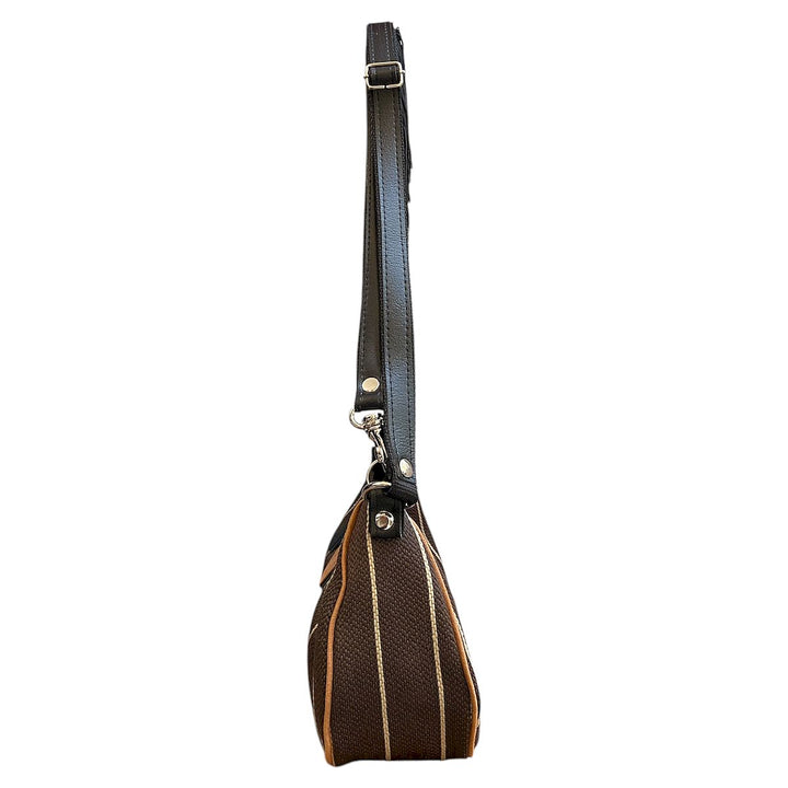 Vivienne, una tracolla elegante e sostenibile , ideale per ogni occasione, con il fascino inconfondibile del Made in Italy