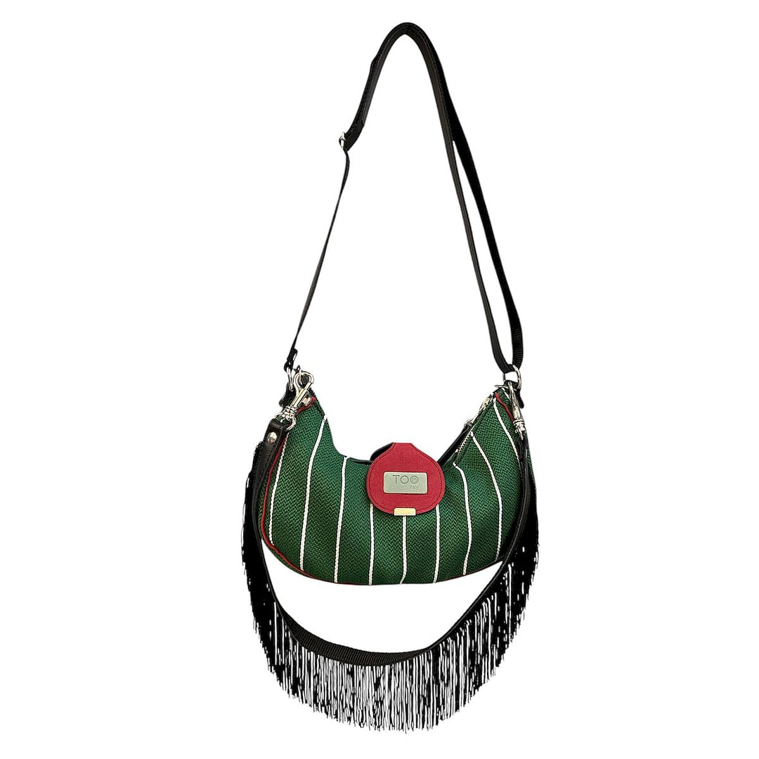 Vivienne, una tracolla elegante e sostenibile , ideale per ogni occasione, con il fascino inconfondibile del Made in Italy