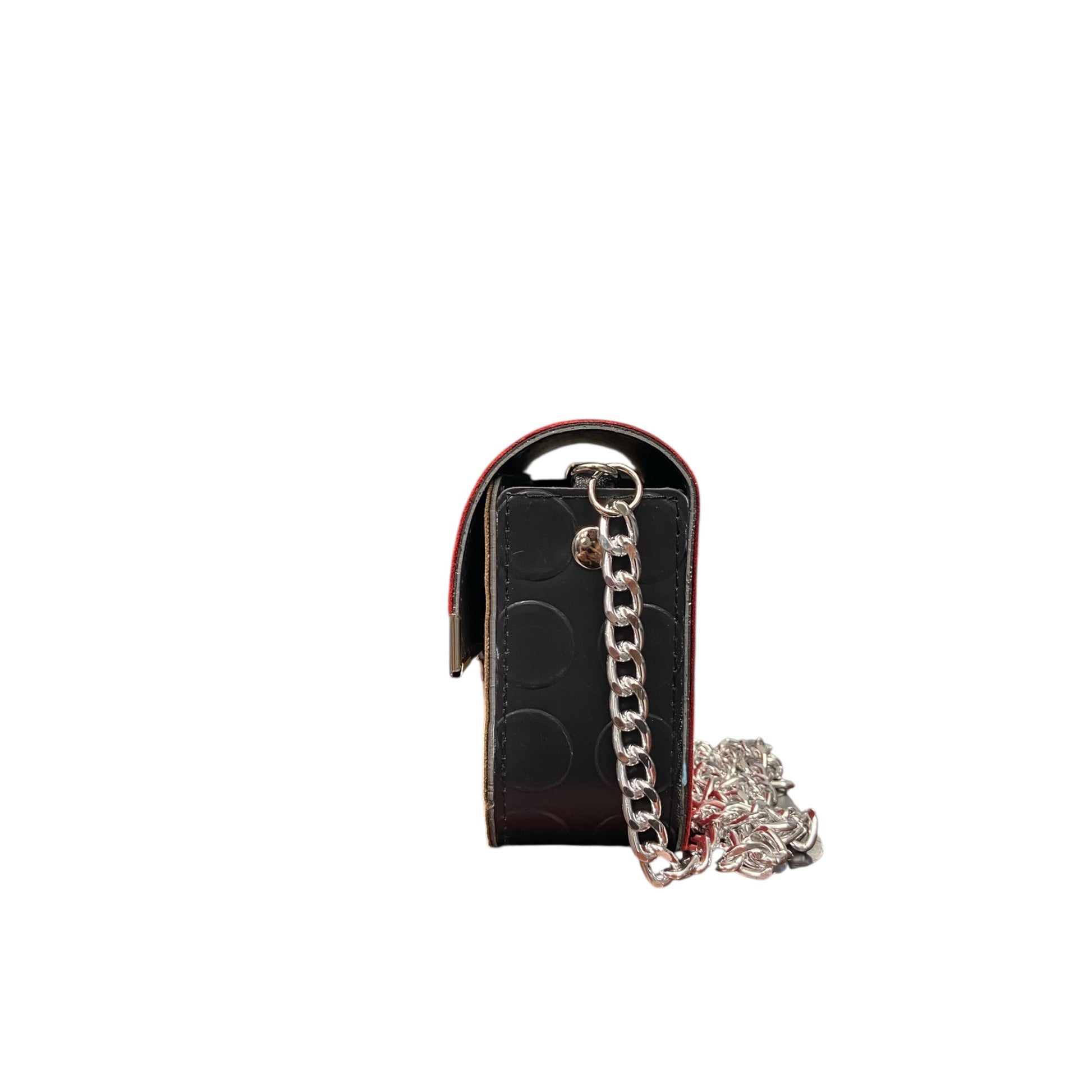 Chicca Mini Rosso Papavero, la borsa sostenibile compatta che esprime energia, identità e stile contemporaneo.