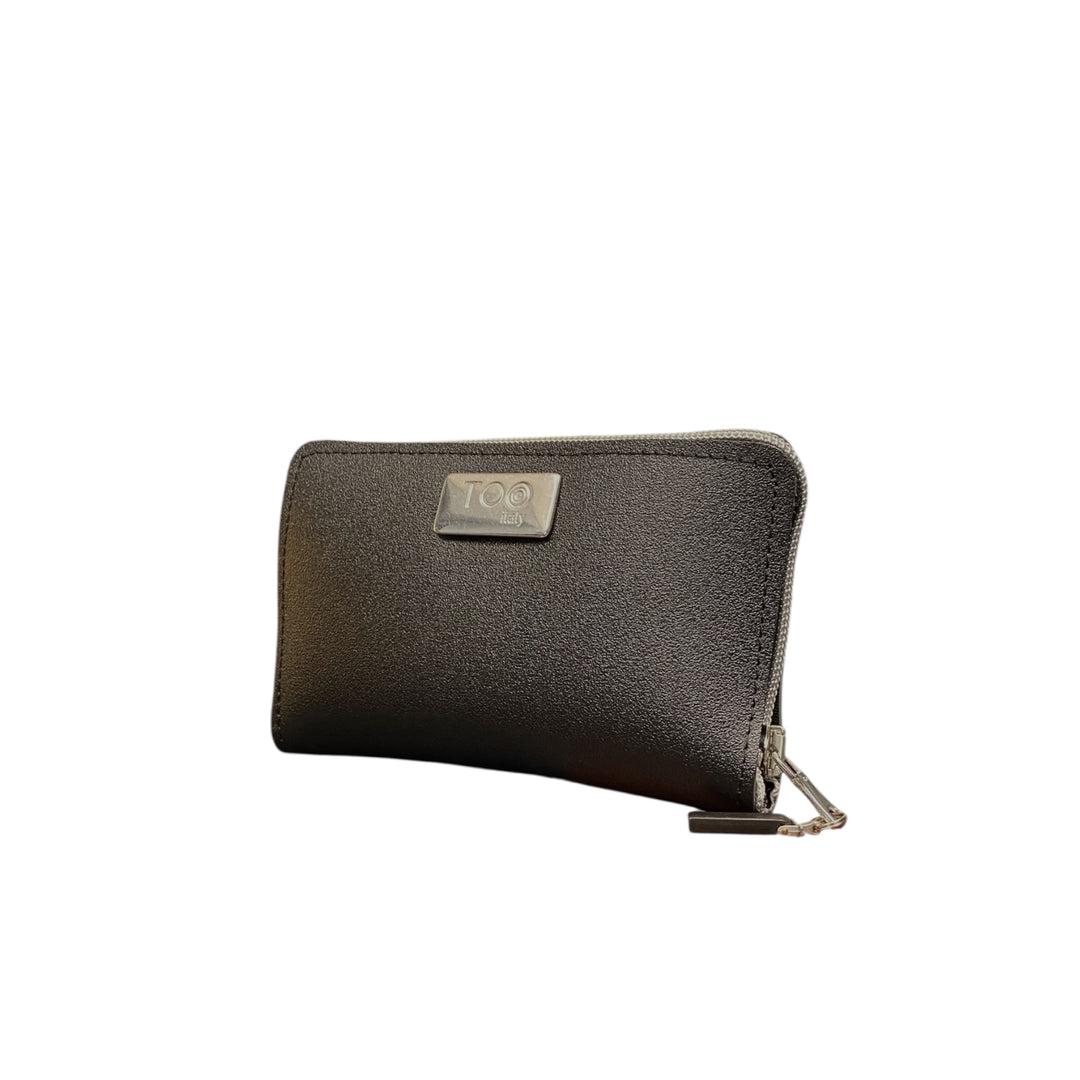 Portafoglio Mini TOOitaly in PVC satinato nero con zip. Compatto e raffinato.