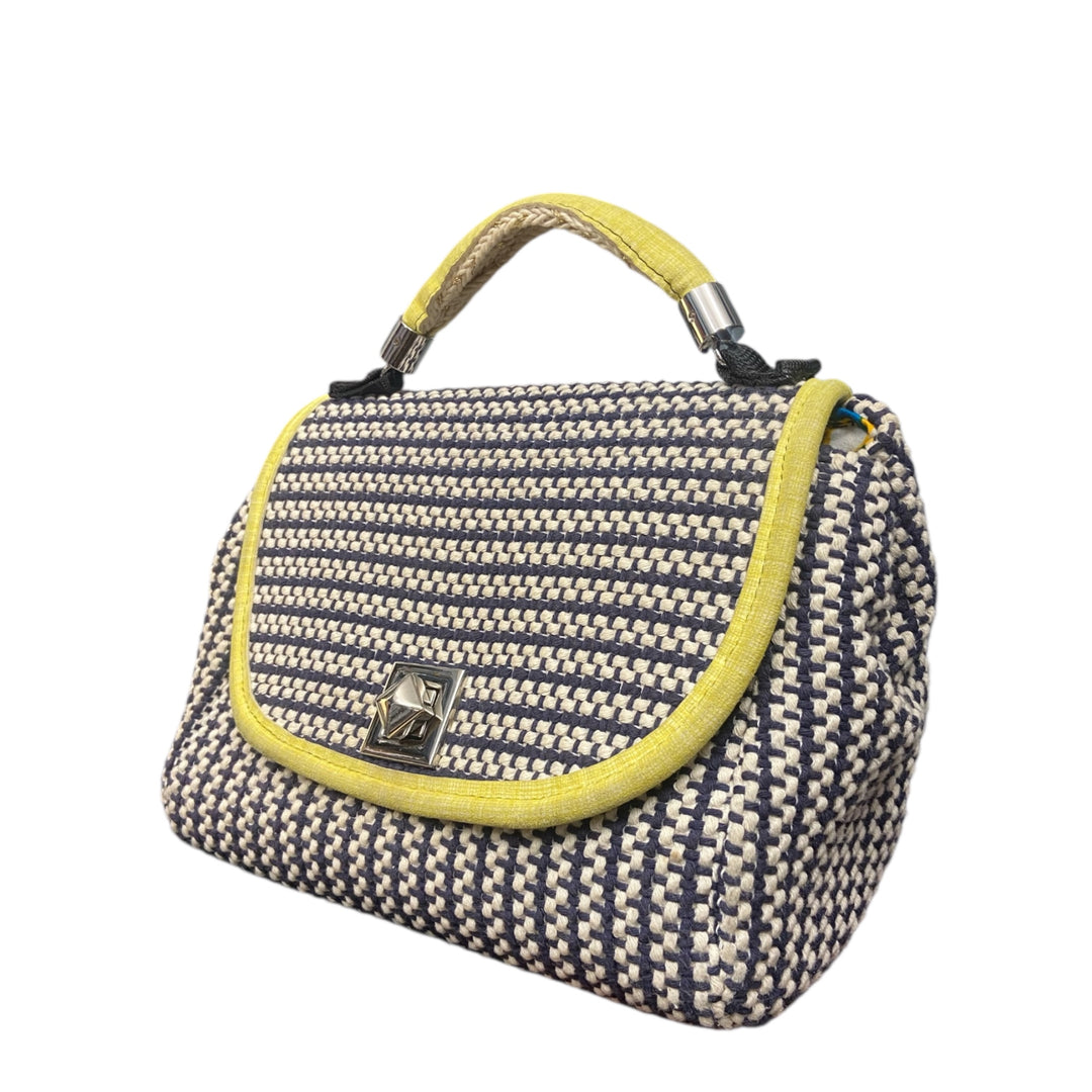 La Miura Mini di TOOitaly, la borsa donna a tracolla in tessuti di alta tappezzeria e alcantara, un mix perfetto di eleganza, sostenibilità e praticità