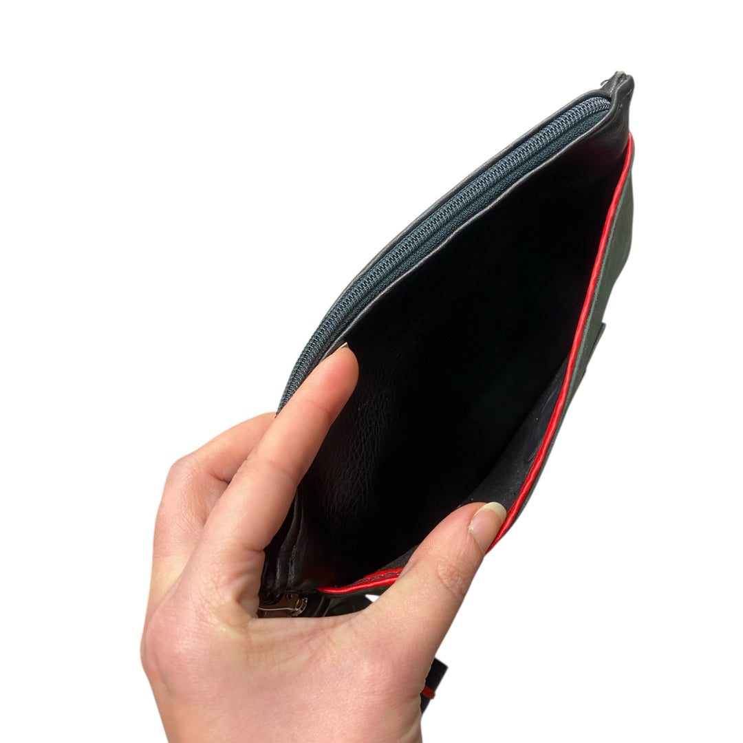 Pochette TOOitaly Ape SecondHand, compatta, funzionale e dal carattere grafico