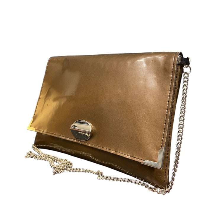 Clutch Lucida SecondHand, design minimal e raffinato, impreziosito da una chiusura con bottone calamitato in metallo