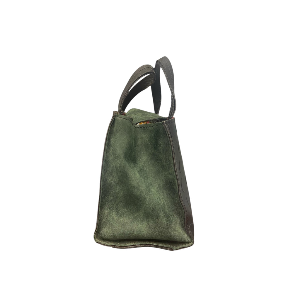 Lady Mini Ape è una mini bag che racchiude tutta l’identità TOOitaly.