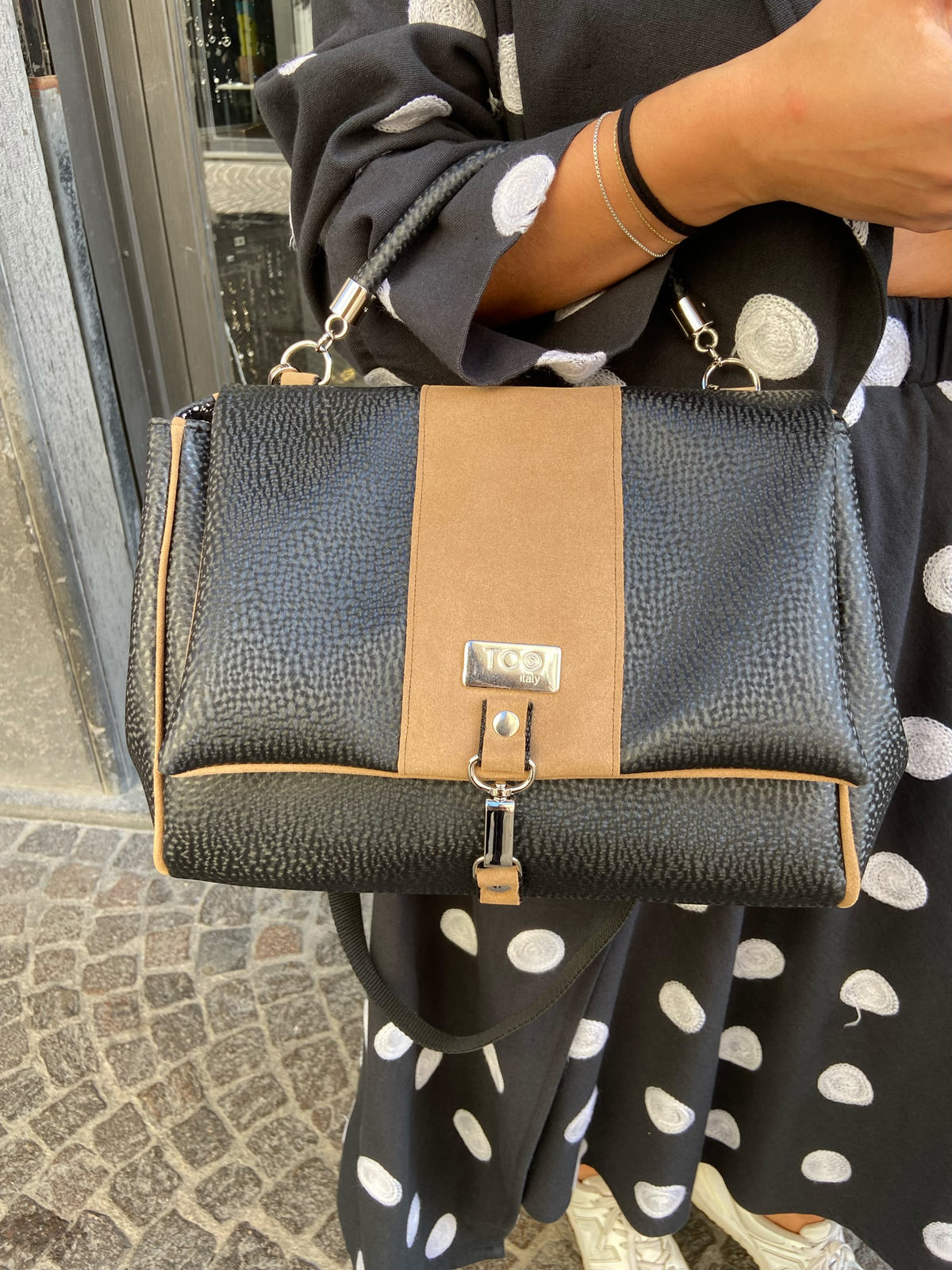 Miura Maxi Borsa a Mano e Tracolla Nera Effetto Diamantato | TOOitaly