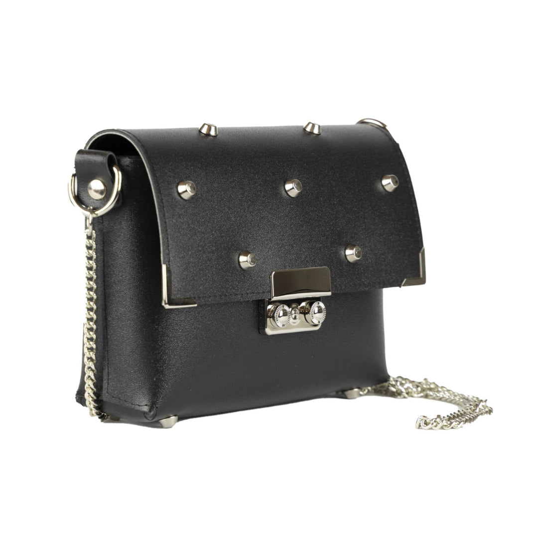 Box borsa rigida a tracolla in PVC satinato cruelty-free vegan nero rock con borchie chiusura a tuc e catena
